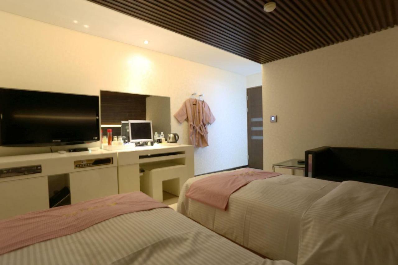 Q Hotel Paju Dış mekan fotoğraf