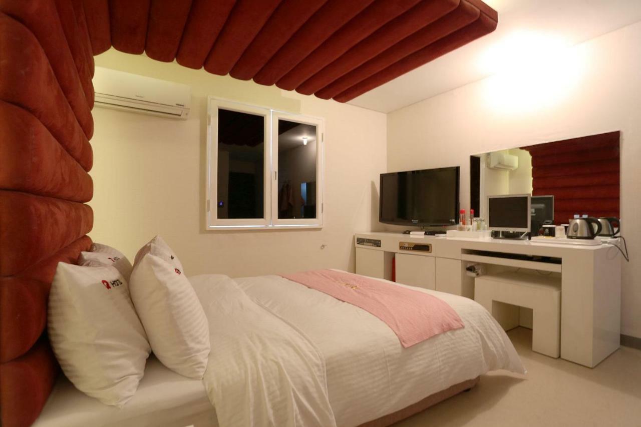 Q Hotel Paju Dış mekan fotoğraf