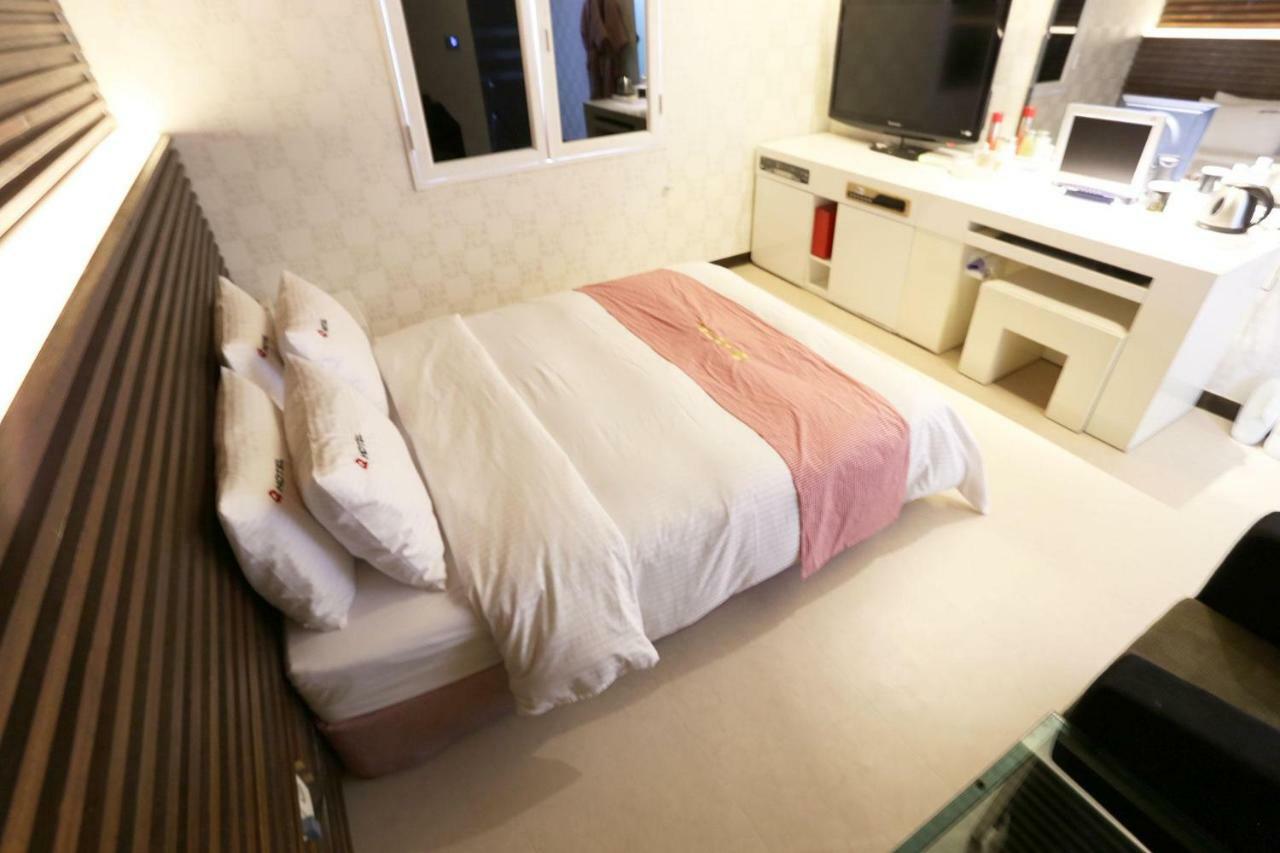 Q Hotel Paju Dış mekan fotoğraf