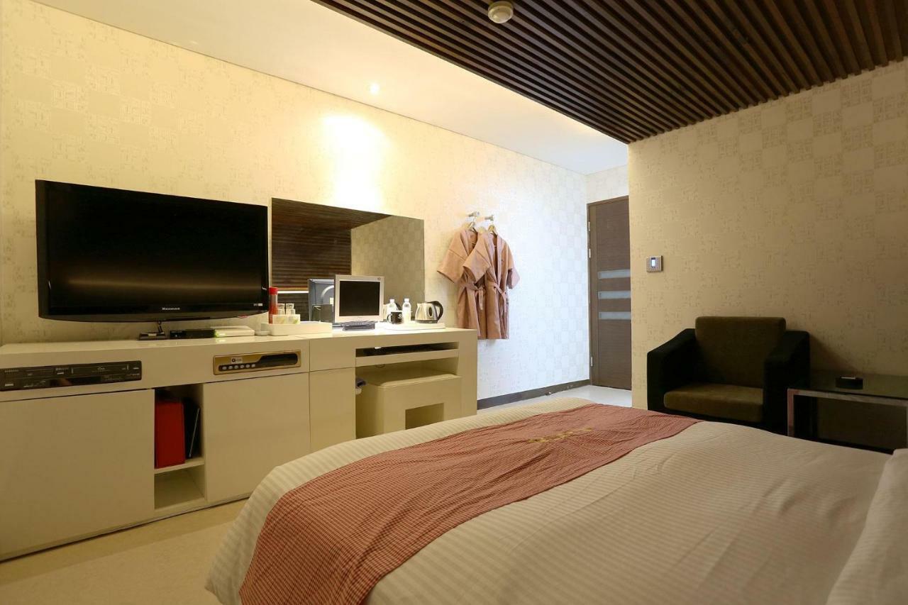 Q Hotel Paju Dış mekan fotoğraf