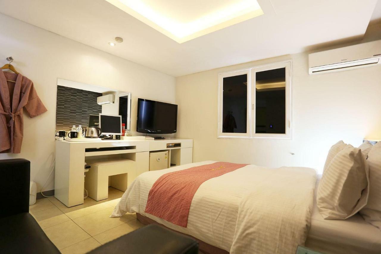 Q Hotel Paju Dış mekan fotoğraf
