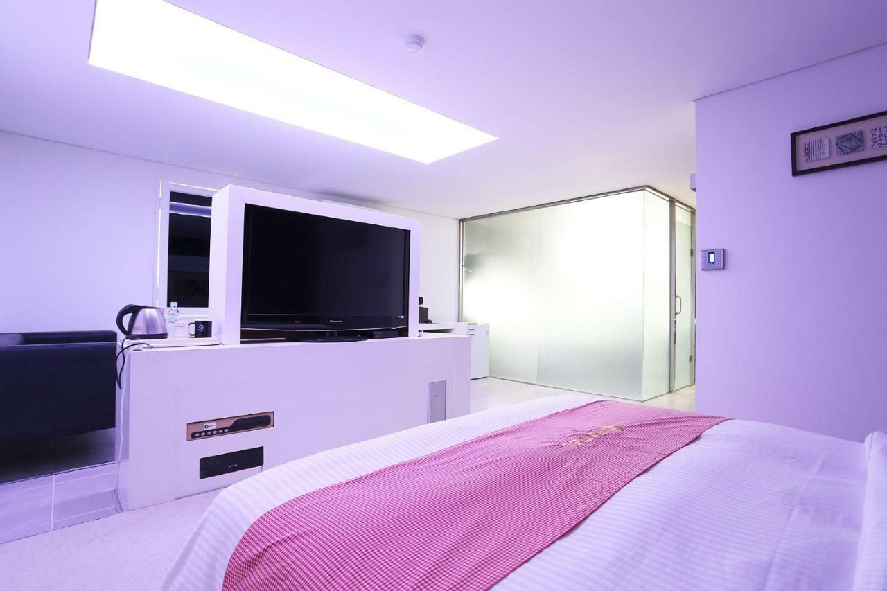 Q Hotel Paju Dış mekan fotoğraf