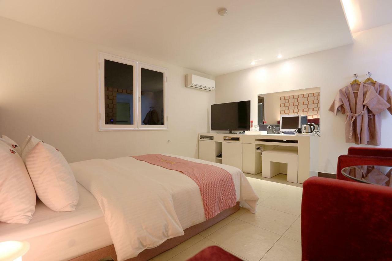 Q Hotel Paju Dış mekan fotoğraf